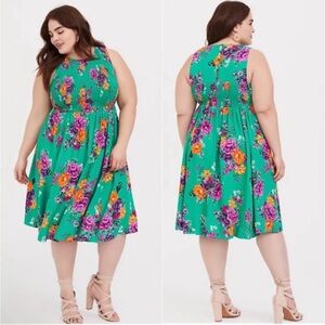Torrid Green Floral Midi Dress